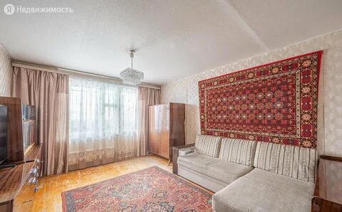 Большевистская 50