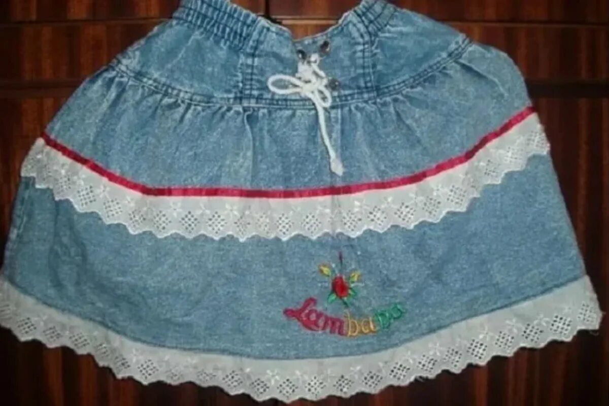 джинсовая юбка в стиле 90х. юбка ламбада джинсовая. джинсовые юбки 90. юбка ламбада 90-х джинсовая. 90е джинсовая юбка.