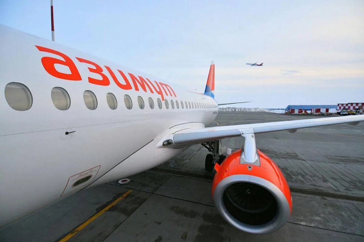 Ssj азимут. Ssj 100 азимут. азимут авиакомпания суперджет 100. самолёт суперджет авиакомпании азимут. sukhoi superjet 100 azimuth.