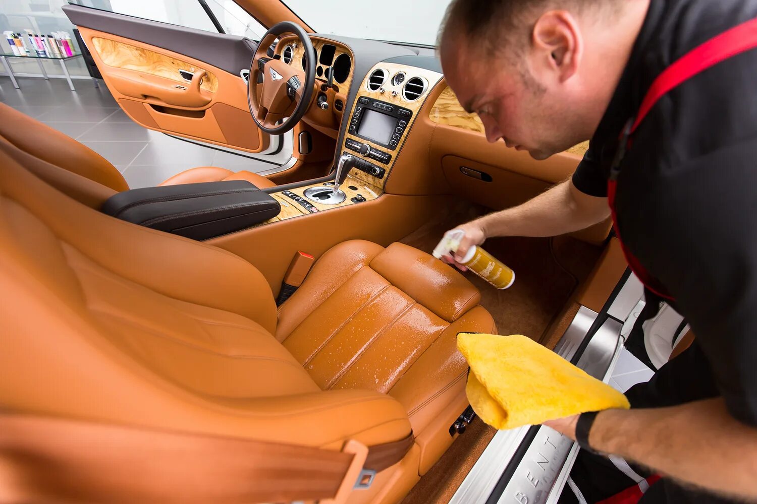 детейлинг салона авто. мойка салона автомобиля. детейлинг химчистка салона. химчистка сидений. химчистка салона автомобиля.