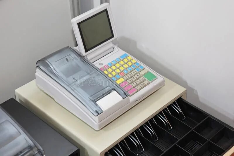 Кассовый аппарат Cash register Series 6115. Кассовый аппарат в Пятерочке. Пустая касса.