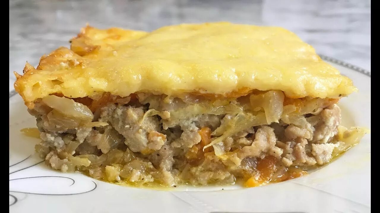 Запеканка из капусты с фаршем в духовке. Запеканка с капустой и фаршем. капустная запеканка с фаршем. капустная запеканка с фаршем в духовке. капустная запеканка с мясом.