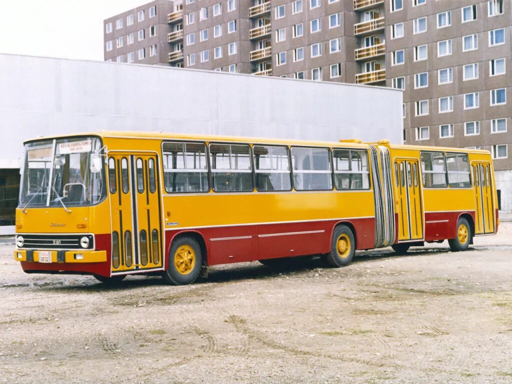 Икарус автобус мест. Икарус 281. Икарус 280. Автобус Ikarus 280. Икарус 280 Рестайлинг.