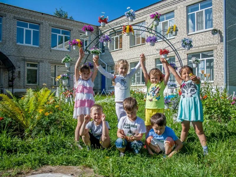 Нижегородская область садики. Детский садик колокольчик Сосновское Нижегородская область. Детский сад колокольчик Волгодонск. Детский садик колокольчик. Детский сад колокольчик Котельнич.