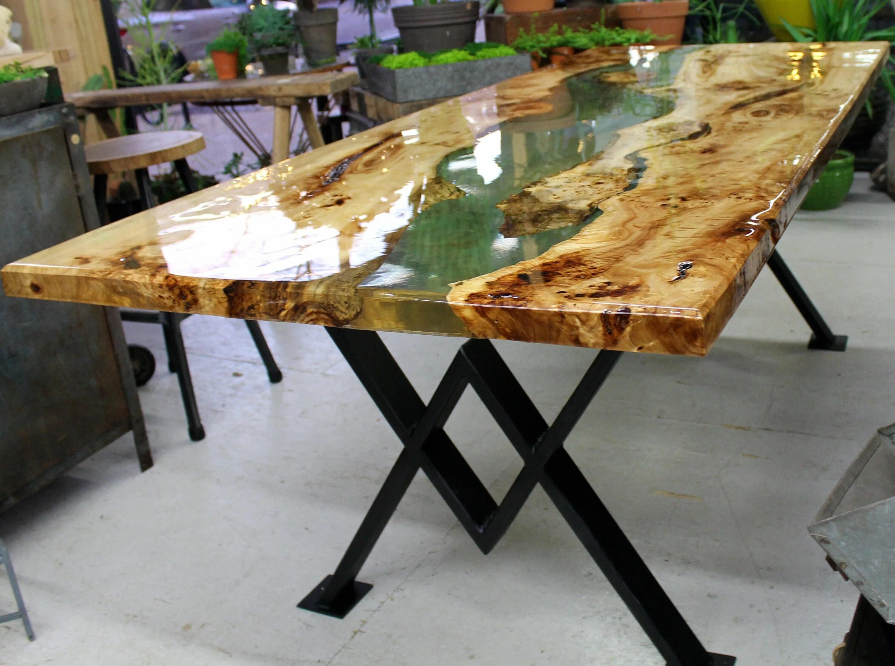 Эпоксидные кухонные столы. Slab and Epoxy Resin Table. Кухонный стол из эпоксидной смолы. Стол из эпоксидной смолы и дерева. Столик из эпоксидной смолы.