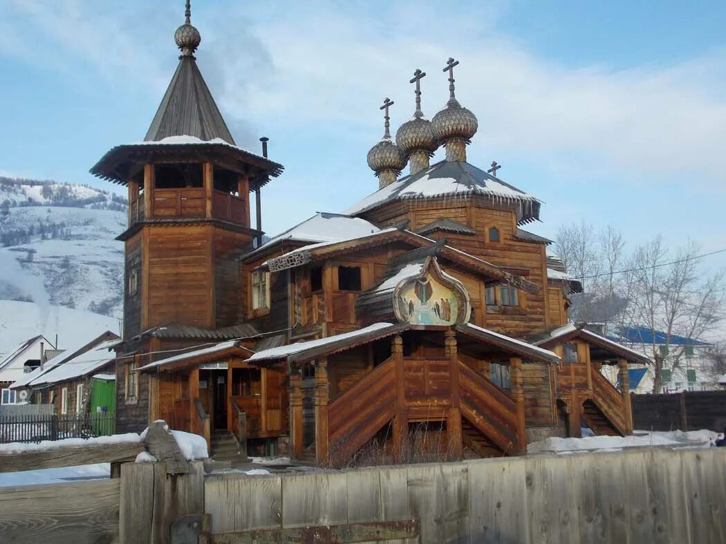 Усть кокса храм Покрова Богородицы. Горный Алтай село Усть кокса. Село Усть кокса Республика Алтай храм богослужения. Больница Усть кокса.