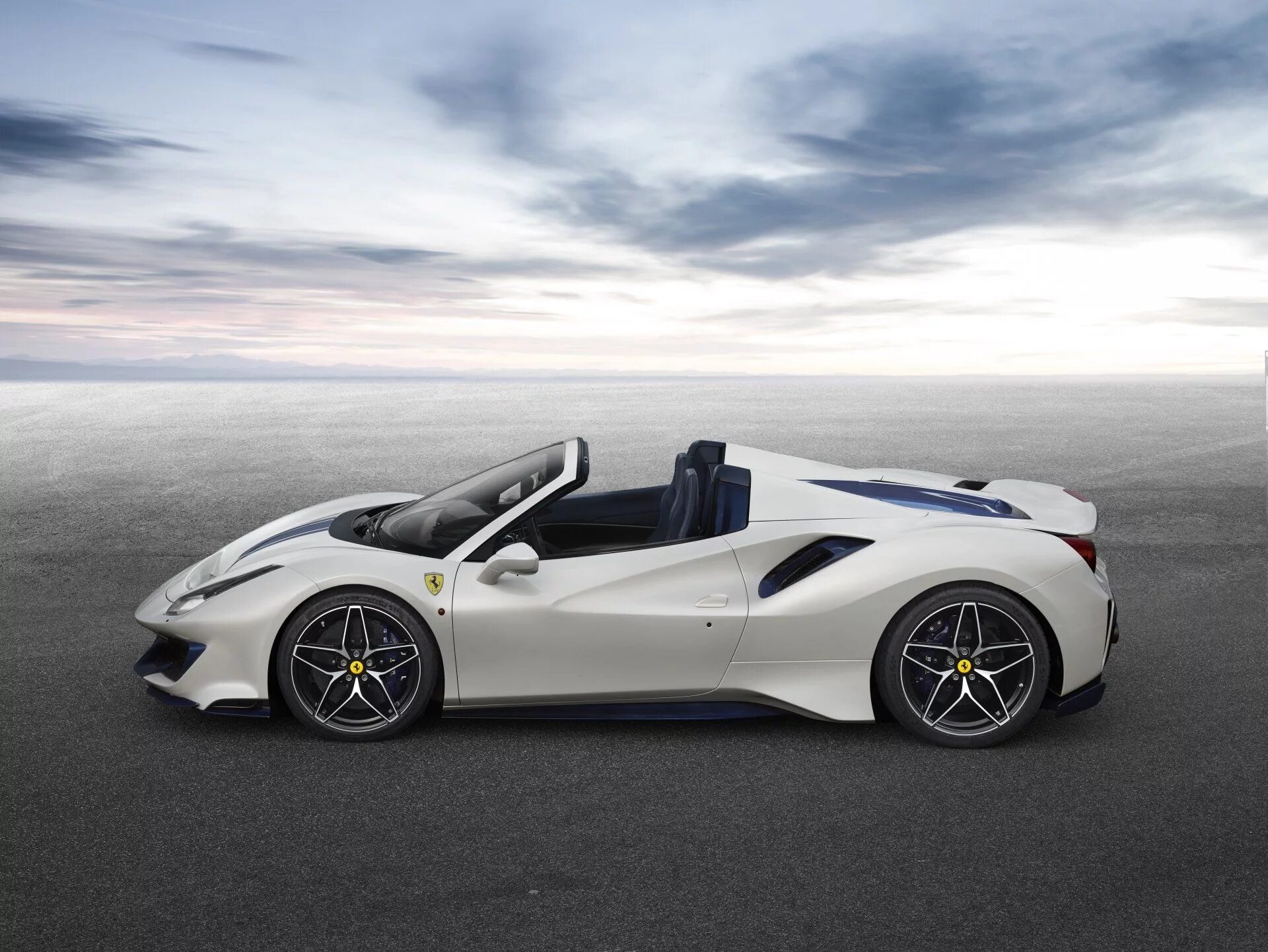 488 спайдер. Ferrari 488 spider. ferrari 488 спайдер. феррари 488 писта. феррари 488 писта спайдер.
