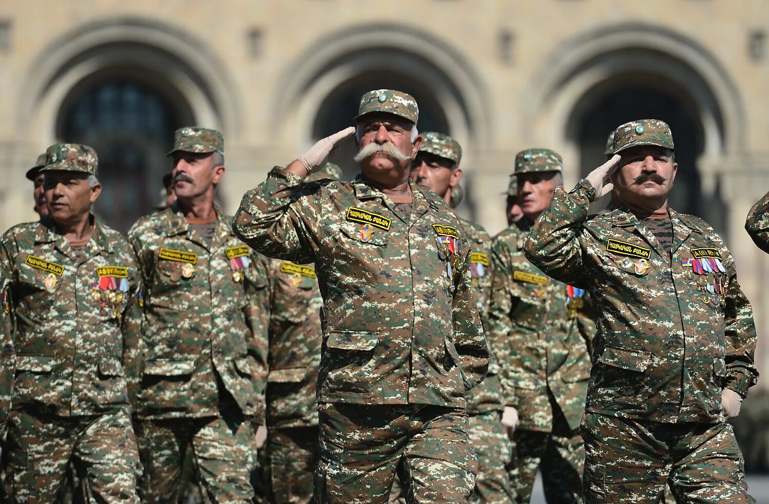 Арм форм. Солдат вс Армении. Форма армии Армении. Армянские войска. Военная форма армии Армении.