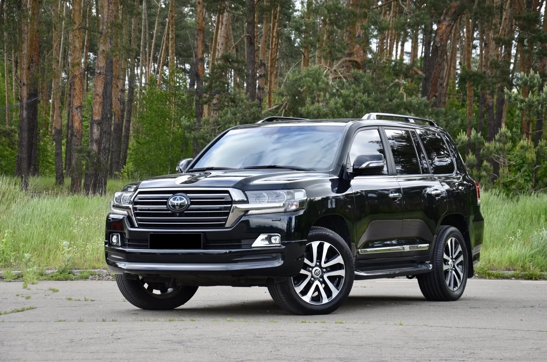 Тойота лс. Toyota Land Cruiser 200 Excalibur. Toyota Land Cruiser 200 2018 Excalibur. Toyota Land Cruiser 200 2018 черный. Toyota Land Cruiser 300 черный.