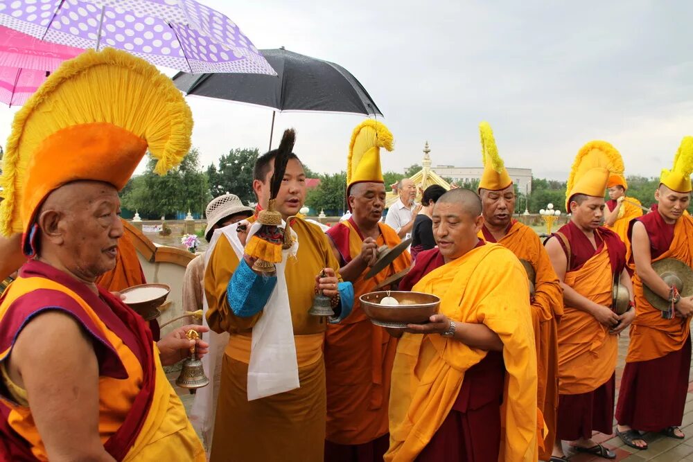 дончод хурал буддизм. религиозные праздники буддизма. весак праздник открытки. хурал буддизм дацан. майдари-хурал праздник буддистов.