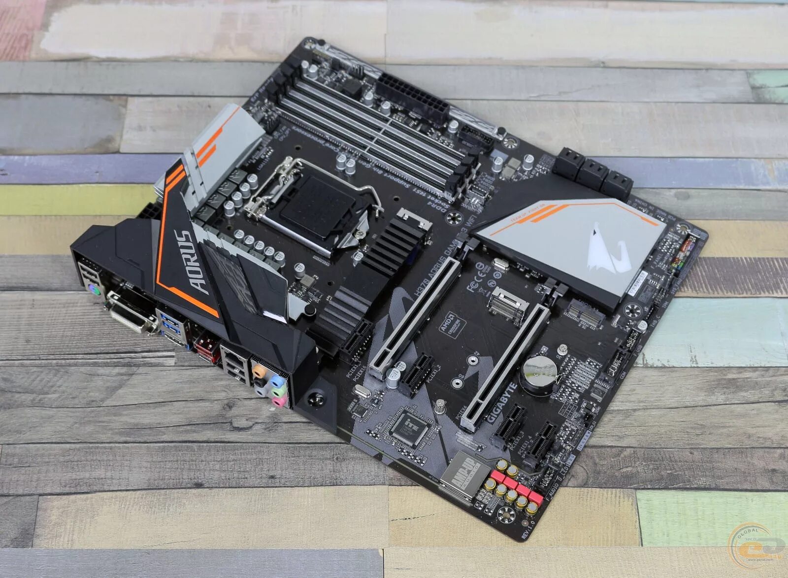 Gigabyte h370. X370 AORUS Elite. Aurus h370 Gaming 3 WIFI. AORUS m3. Gigabyte aorus gaming wifi