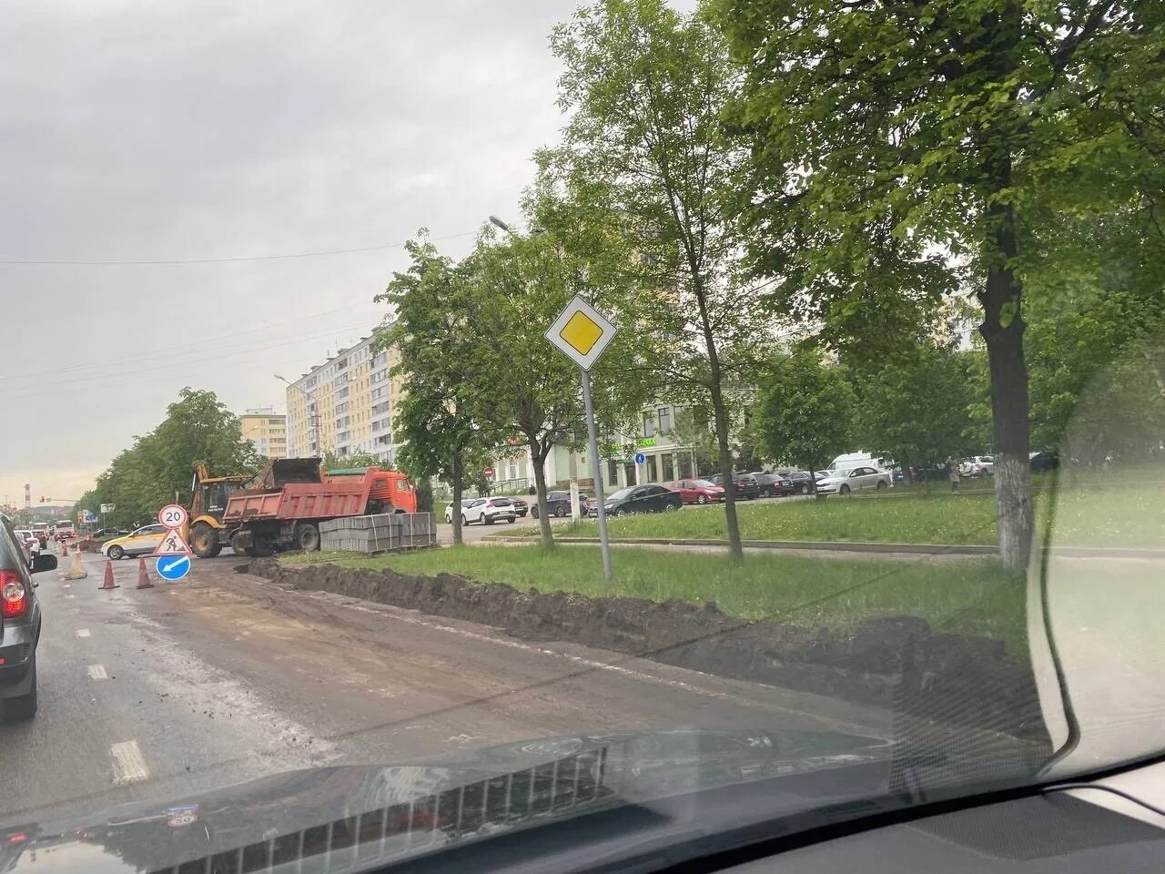 Описание вышло покурить и не вернулось.
