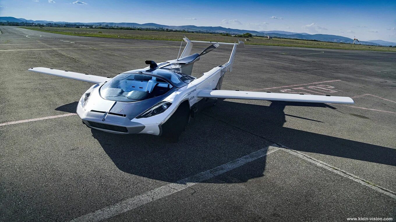 Летающая машина AIRCAR. Klein AIRCAR. Klein Vision Air car. Аир машина