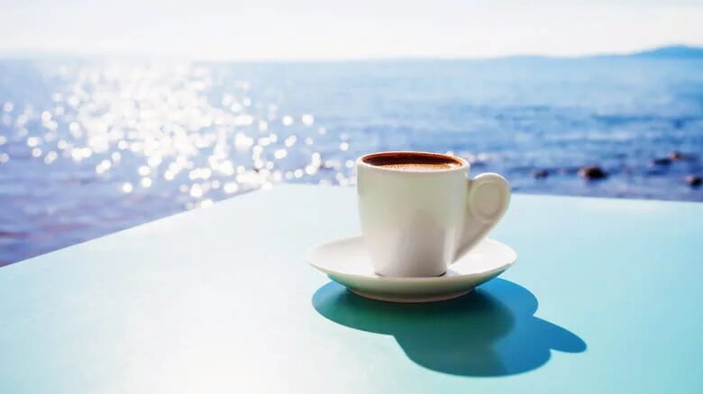 Кофе и море красивое фото Great coffee, sea breeze and beautiful view. Bliss. Picture of DEL MAR SNACK B