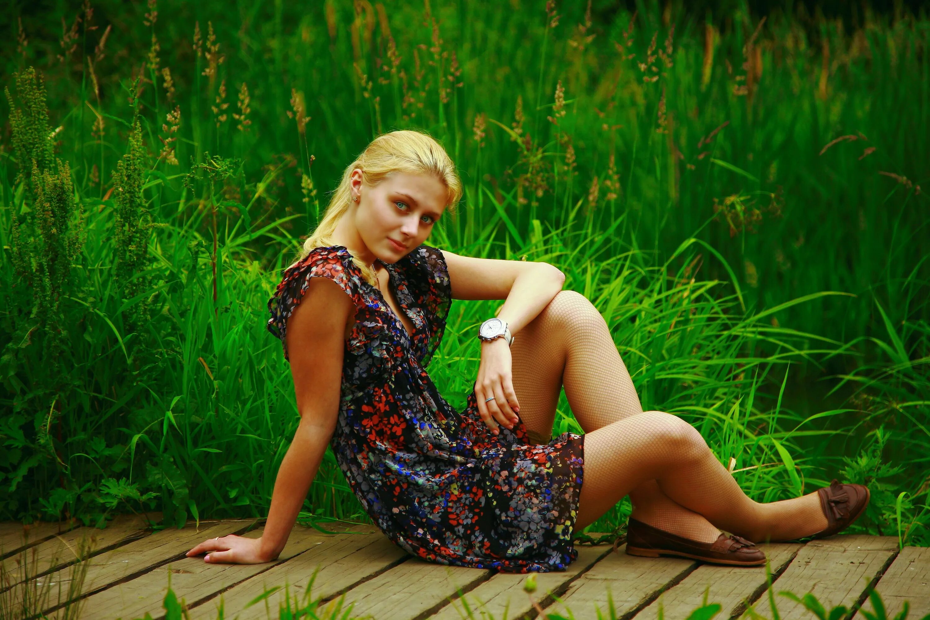 Елена на природе - 15 фото