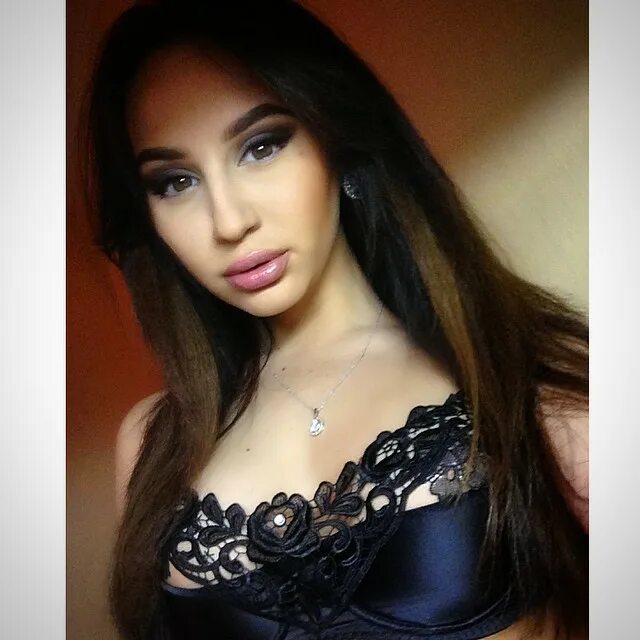 Губы в губы асти. Алекса певица в молодости до пластики. Губы в губы асти. Артик и асти до пластики. Губы в губы асти.