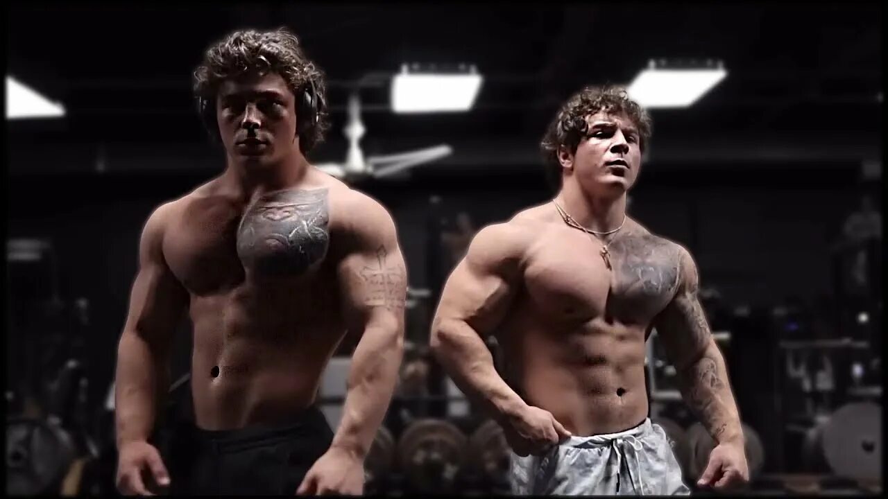 Tren twins. Trentwins. trentwins рост. tren twins качки. трен твинс рост.