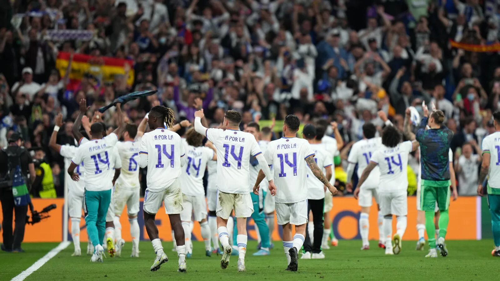 Real madrid champions. Реал Мадрид 2022. Реал Мадрид лига чемпионов 2022. Реал Мадрид 21. Реал Мадрид ЛЧ 2022.