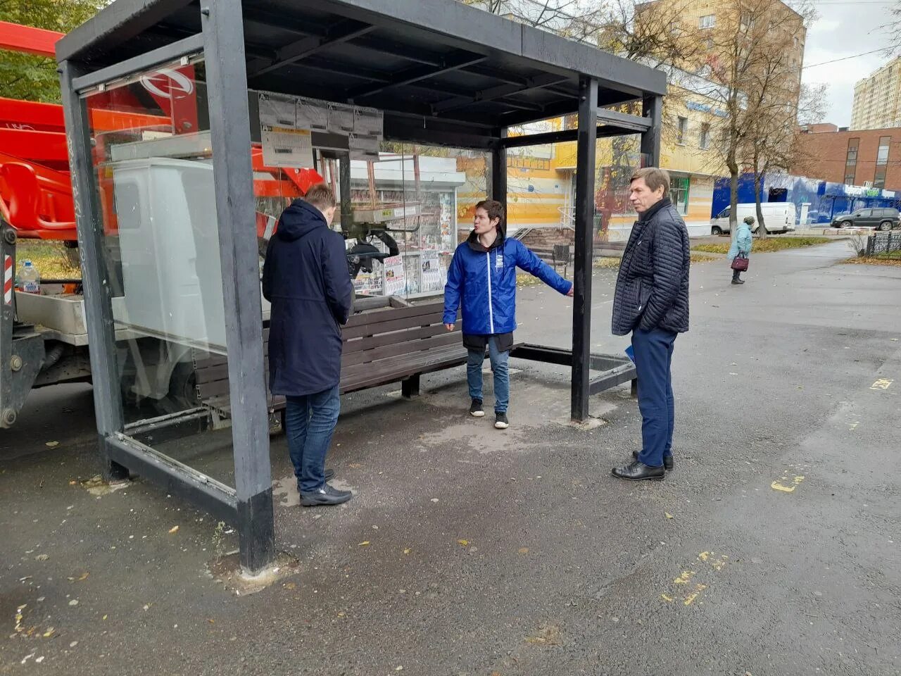 Остановился проверка. Ловушки в зоне остановки общественного транспорта. Остановка Маркова.