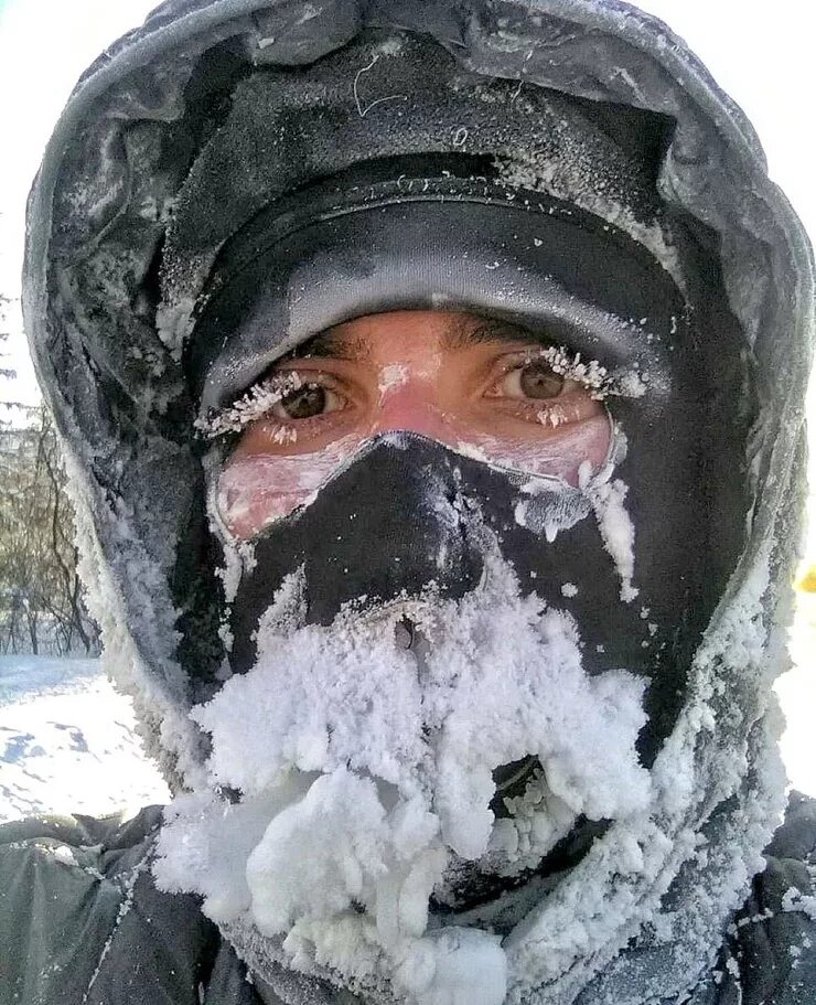 Ужасный холод. Оймякон Мороз минус 60. Морозы в Якутии. Сильный Мороз.