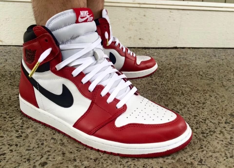 Как завязывать шнурки на кроссовках найк. Nike Jordan 1. Nike Air Jordan 1. Шнуровка Nike Air Jordan 1 High. Nike Air Jordan 1 шнуровка.