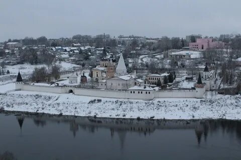 Поселок старица