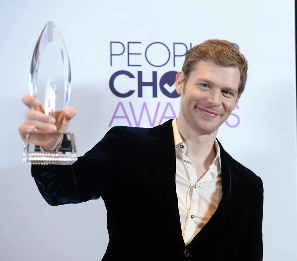 Премия choice awards. People choice Awards. People's choice Awards 2024 победители.