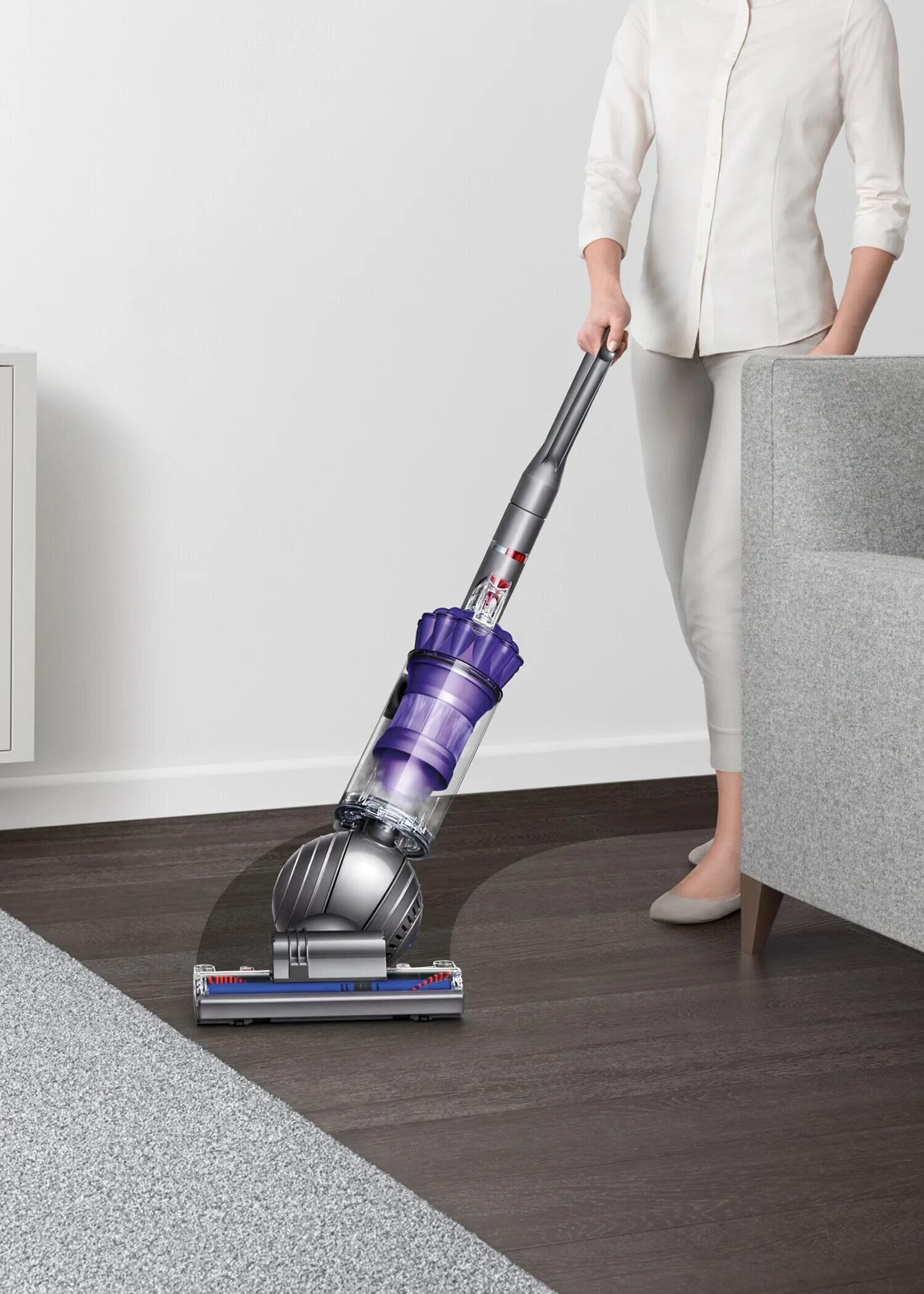 вертикальные пылесосы дайсон какой. новый дайсон vacuum cleaner. пылесос dyson small ball multifloor. вертикальные пылесосы дайсон какой. пылесос dyson cyclone v10.