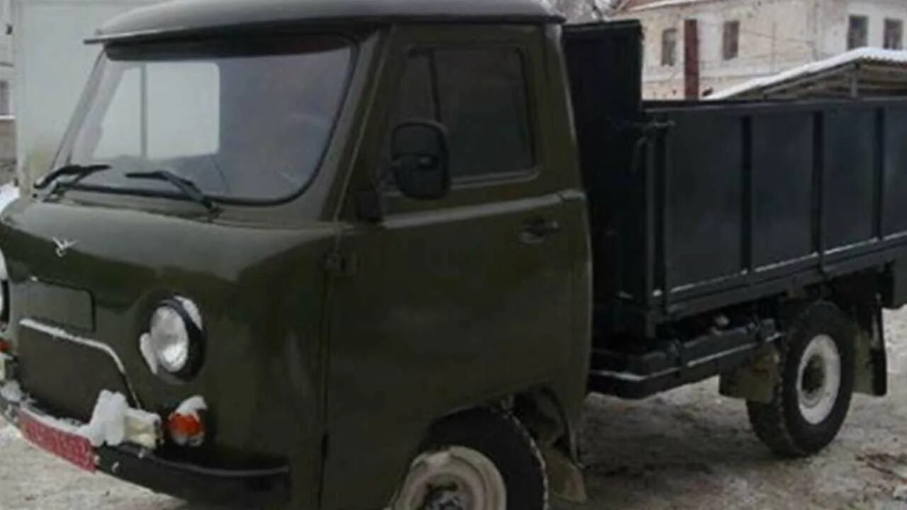 Авито головастик бу купить. UAZ 3303 бортовой. УАЗ 452 3303 бортовой. УАЗ 3303 бортовой самосвал. УАЗ головастик бортовой 3303.