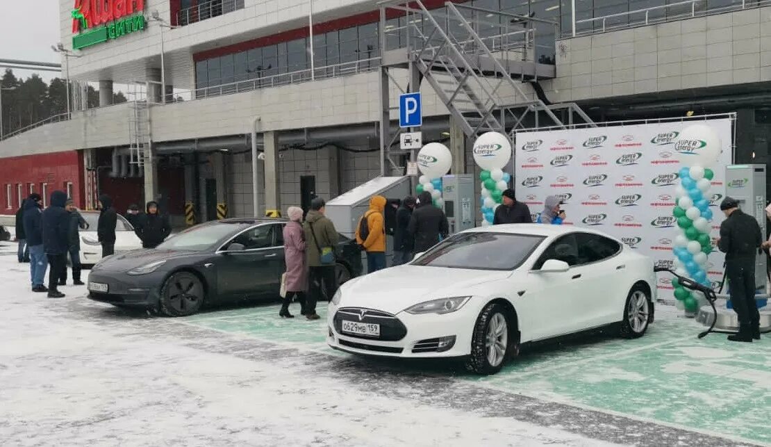 Электрокары Пермь. Электромобили в Перми. Налог на электромобиль в Санкт-Петербурге 2023. Пермский продавец электромобилей два года подряд приносит убытки..