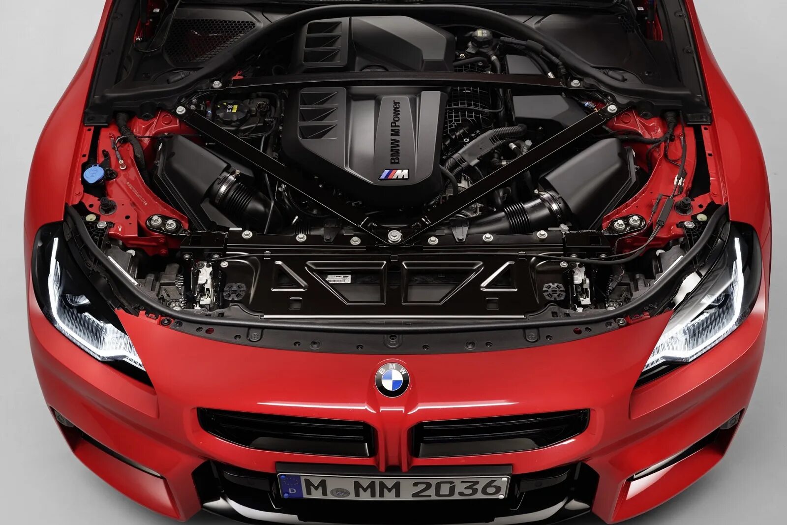 Bmw m2 2025. Bmw x5m подкапотка. мотор. бмв м2 2025. новая бмв м2.