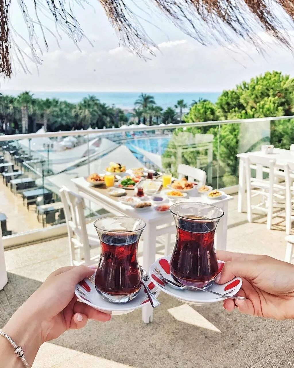 Инстаграмм отеля. Отпуск в Турции. Турция Инстаграм. Турецкий чай в отеле. Турция для инстаграмма.