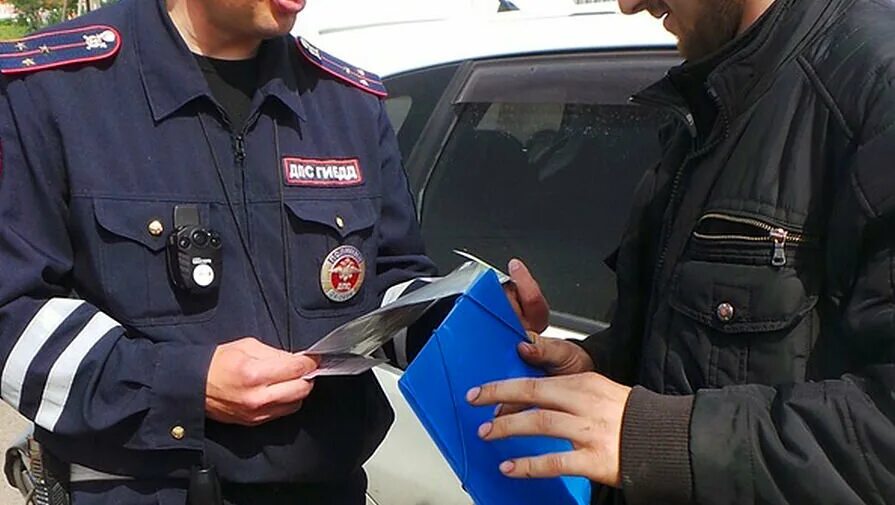 Инспектор гибдд. Полиция дпс. Дтп с участием несовершеннолетних. Штраф ппс. Полицейский дпс.