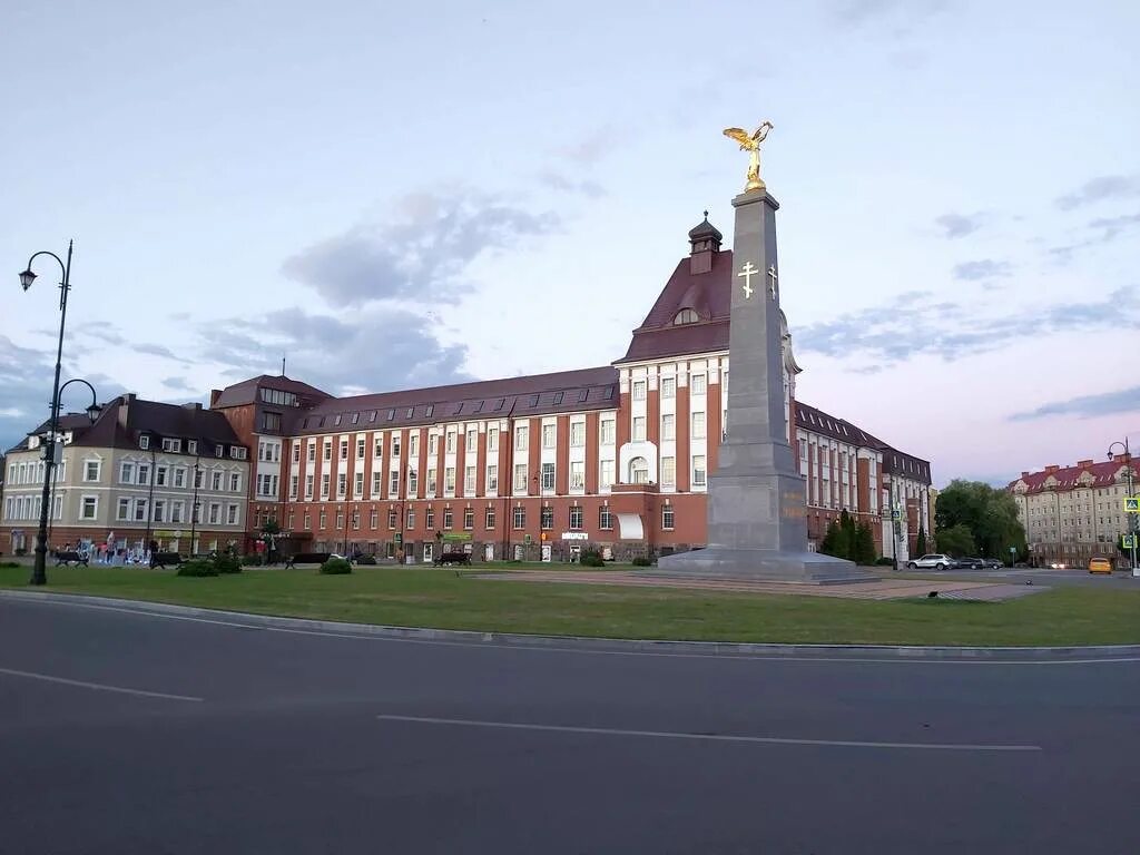 Гусев Калининградская область. Центральная площадь Гусев Калининградская область. Гусев (Гумбиннен). Храм в Гусеве Калининградской области. Время в гусеве