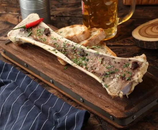 Пила для мяса ручная. Мозговые косточки. Инструменты для резьбы по кости. Нож для нарезки замороженного мяса. Ножовка для мяса.