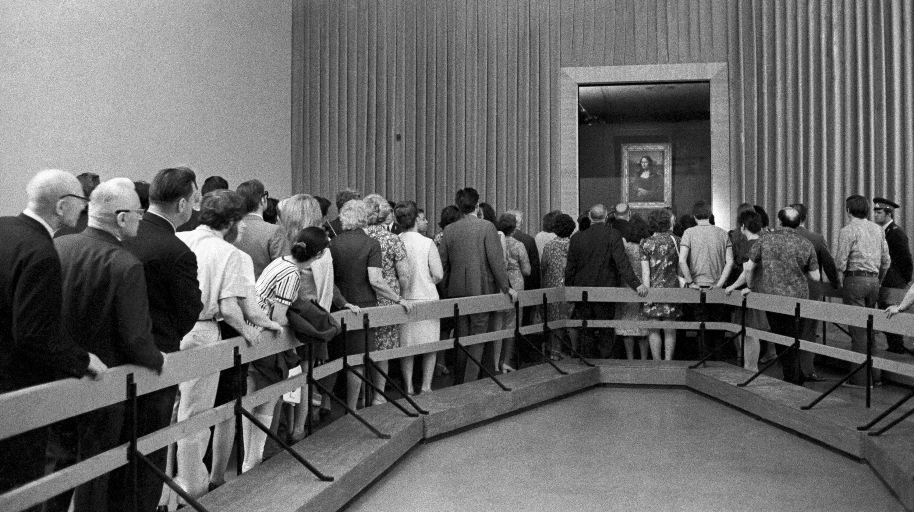 Культурное пространство и повседневная жизнь 1950 1960. Джоконда в СССР В 1974 году. Джоконда в музее Пушкина.