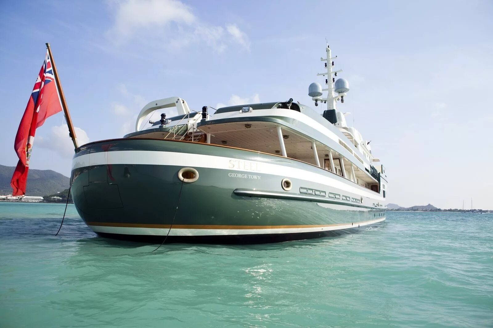 British steel yacht. Steel yacht. Яхта 52m эксплорер. Speedy yacht. San lorenzo yachts.