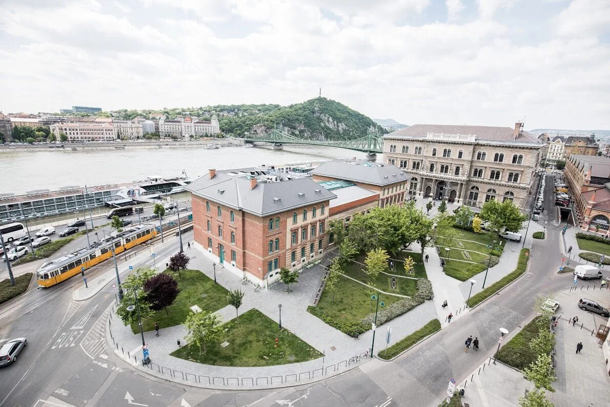 Budapest university