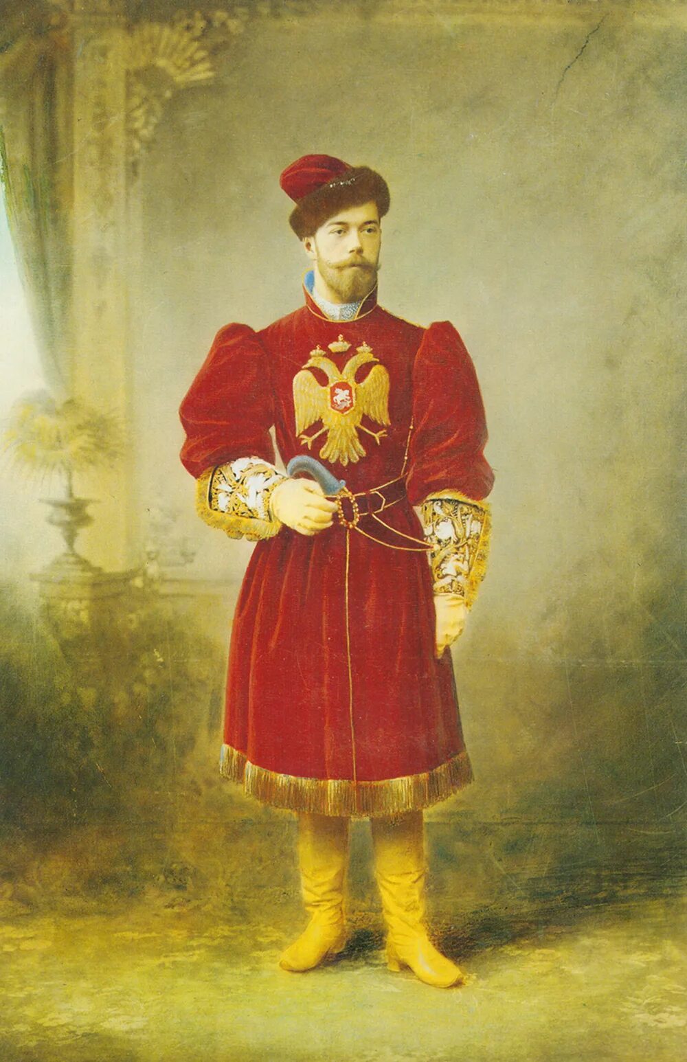 Царские одежды 5 букв. Одежда императора Николая 2. Одежда Николая 2. Кафтан царя.