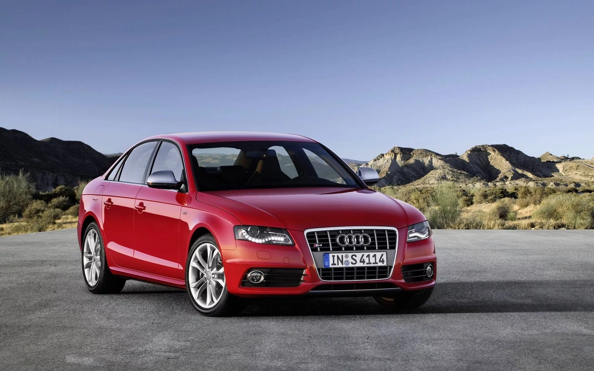 Ауди s4. Audi s4 b8. Audi s4 b8 Red. Audi s4 b8 седан.