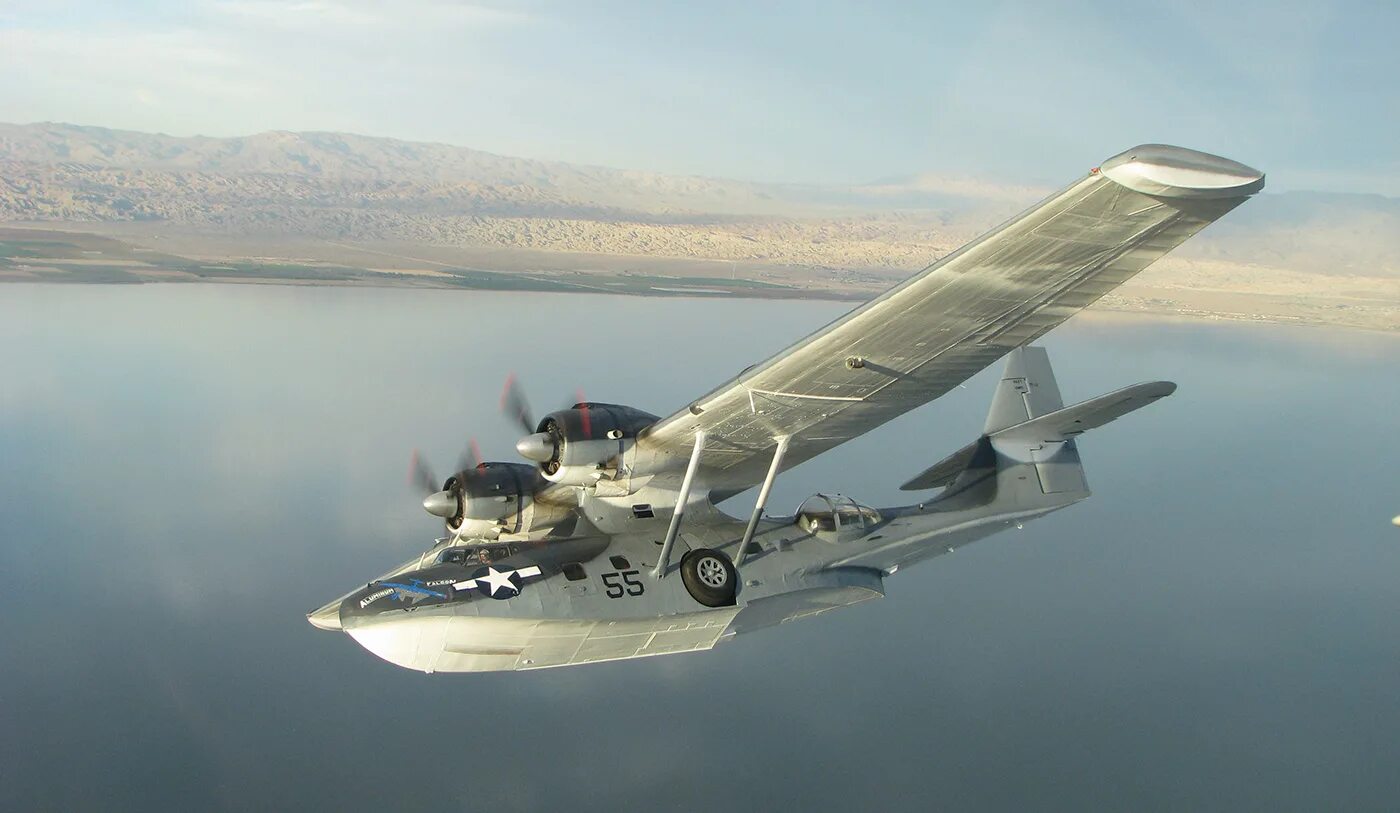 Каталина самолет-амфибия. Гидросамолет каталина. Гидросамолет pby-5a catalina. Каталина самолет-амфибия. Pby 5 самолет.