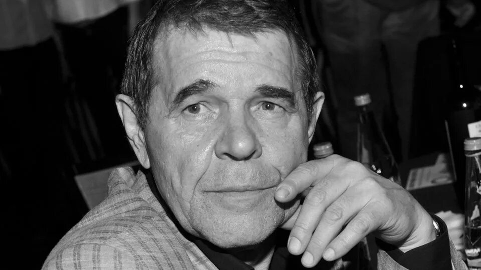 Актер булдаков биография. Актер булдаков биография. Сергей булдаков актер. Александр булдаков актер. Актер алексей балдыков.