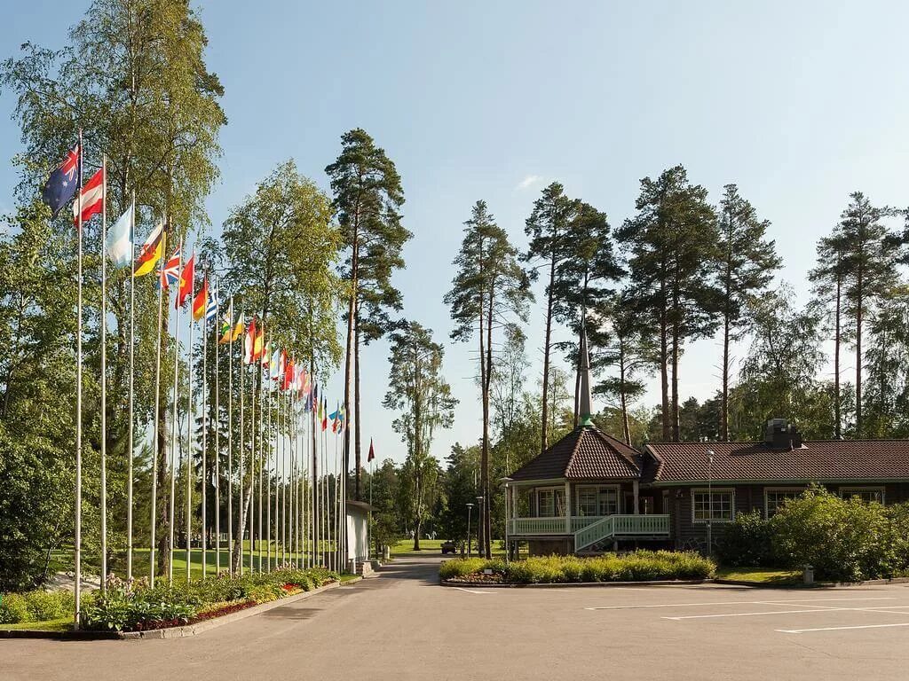 Московский загородный клуб Москоу Кантри клаб. Кантри клаб Нахабино. Москоу Кантри клаб Нахабино. Moscow Country Club Красногорск. Московский загородный клуб