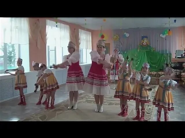 Танец ложкарей в детском саду