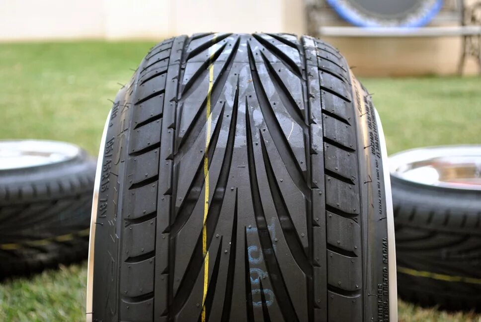 Toyo 195 45 16. 195/45 R16. Шины Toyo PROXES t1r. Toyo t1r Treadwear. 195 45 16 лето