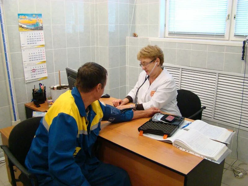 психиатрическое освидетельствование вопросы. освидетельствование сотрудников. медицинские осмотры работников. предварительный осмотр при приеме на работу. профессиональная медицина.