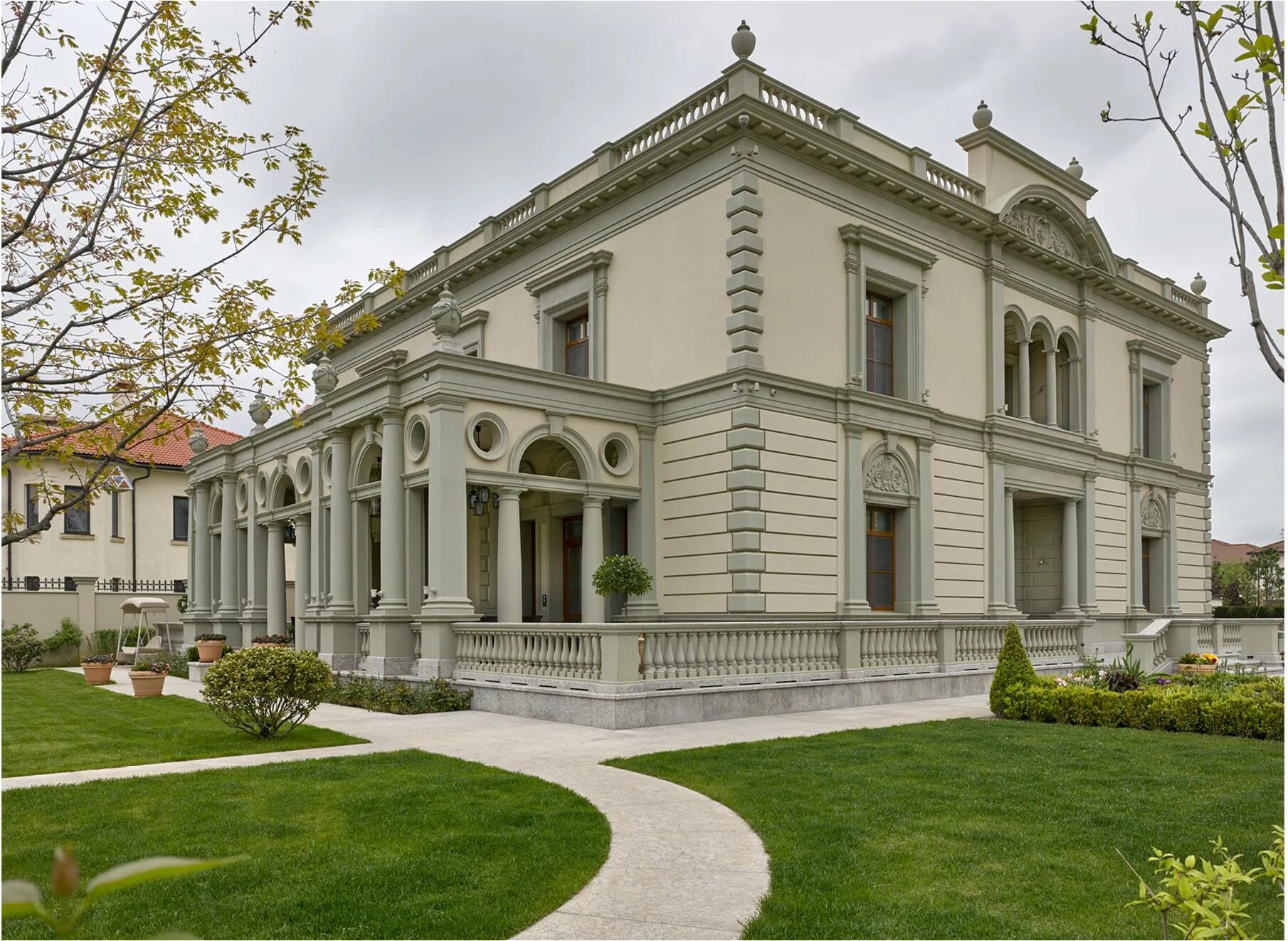 Мерано - проект особняка в стиле Ампир. Усадьба, поместье, особняк в стиле классицизм. Резиденция особняк усадьба в классическом стиле. Вилла Ампир Франция.