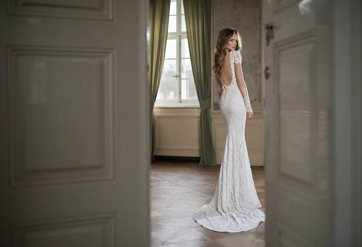 Свадьба вдовы. Berta Bridal 2022. Платье Berta Bridal. Коллекция свадебных платьев Muse by Berta 2018.