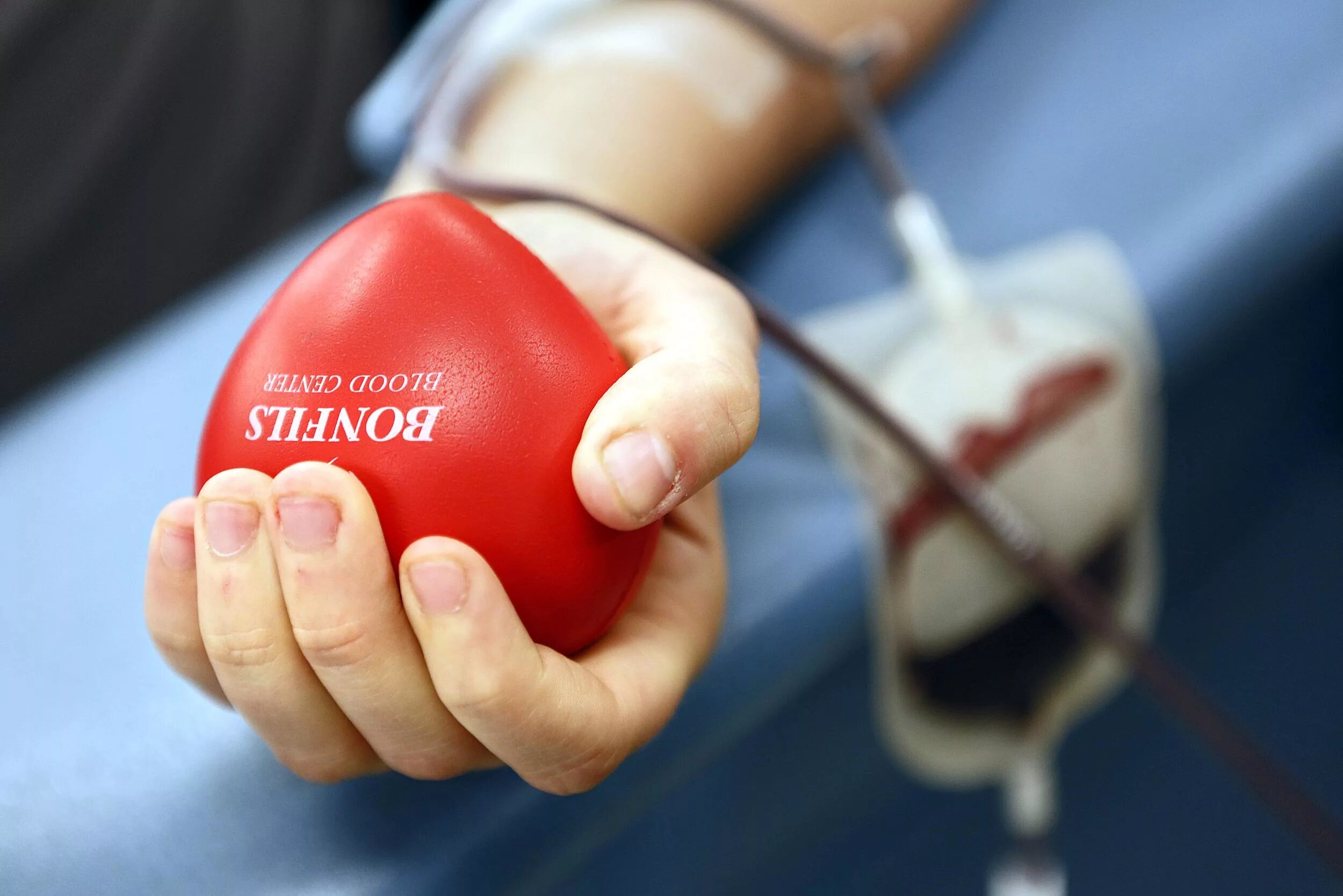 Донорство. Всемирный день донора. Донорство крови. Сувениры на день донора. Доняр.