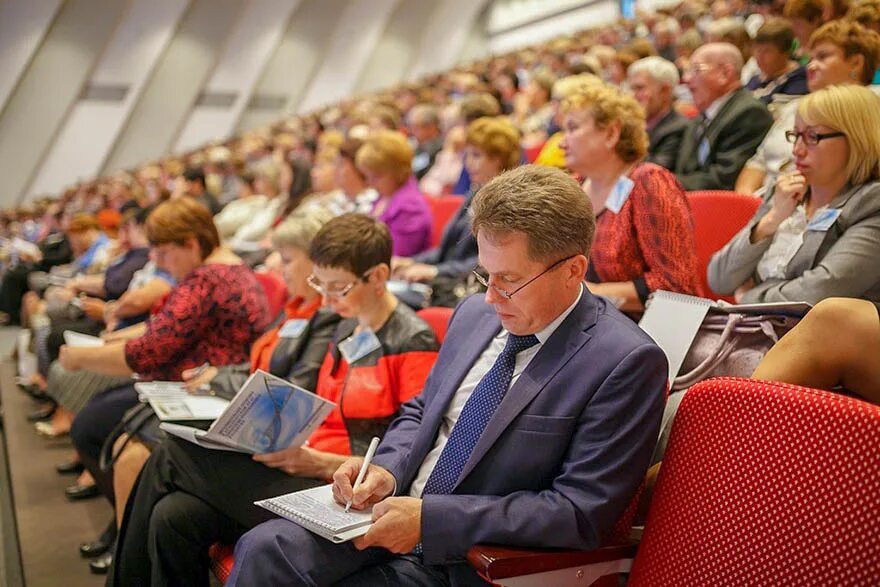 Международник без опыта. Образовательный форум. Красноярск Экспоцентр. Достижения красноярских студентов. Образовательный форум Россия.